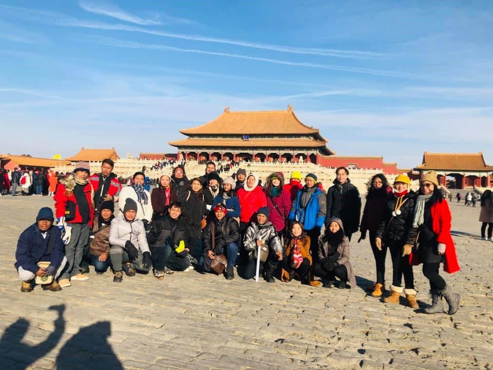 Staff bonding at the Forbidden City through Elcad’s incentive travel program