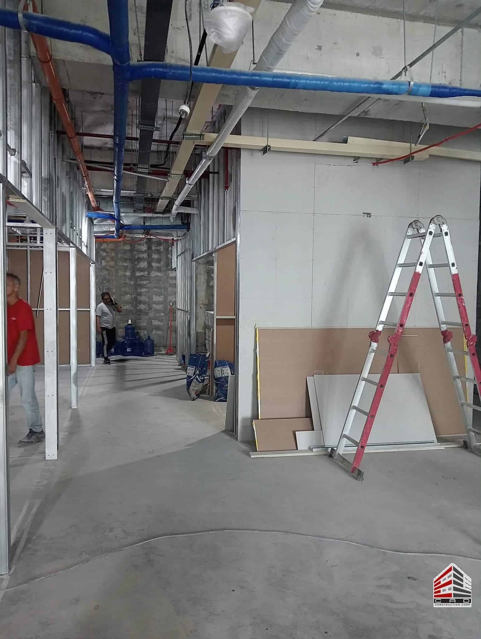 Interior view of Suez office fit‑out Manila showing workspace, partitions, and modern design execution.