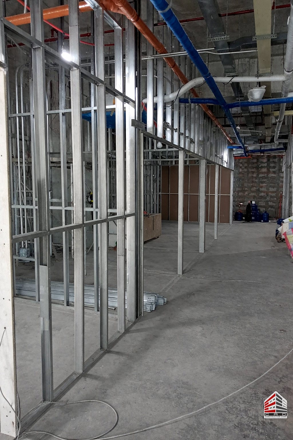 Custom carpentry and partitions for office fit-out